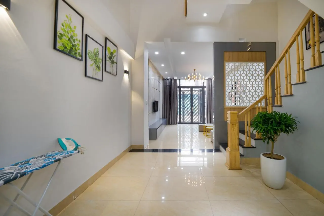 Villa N To M House-5 Minute To My Khe Beach-Full Ac Da Nang